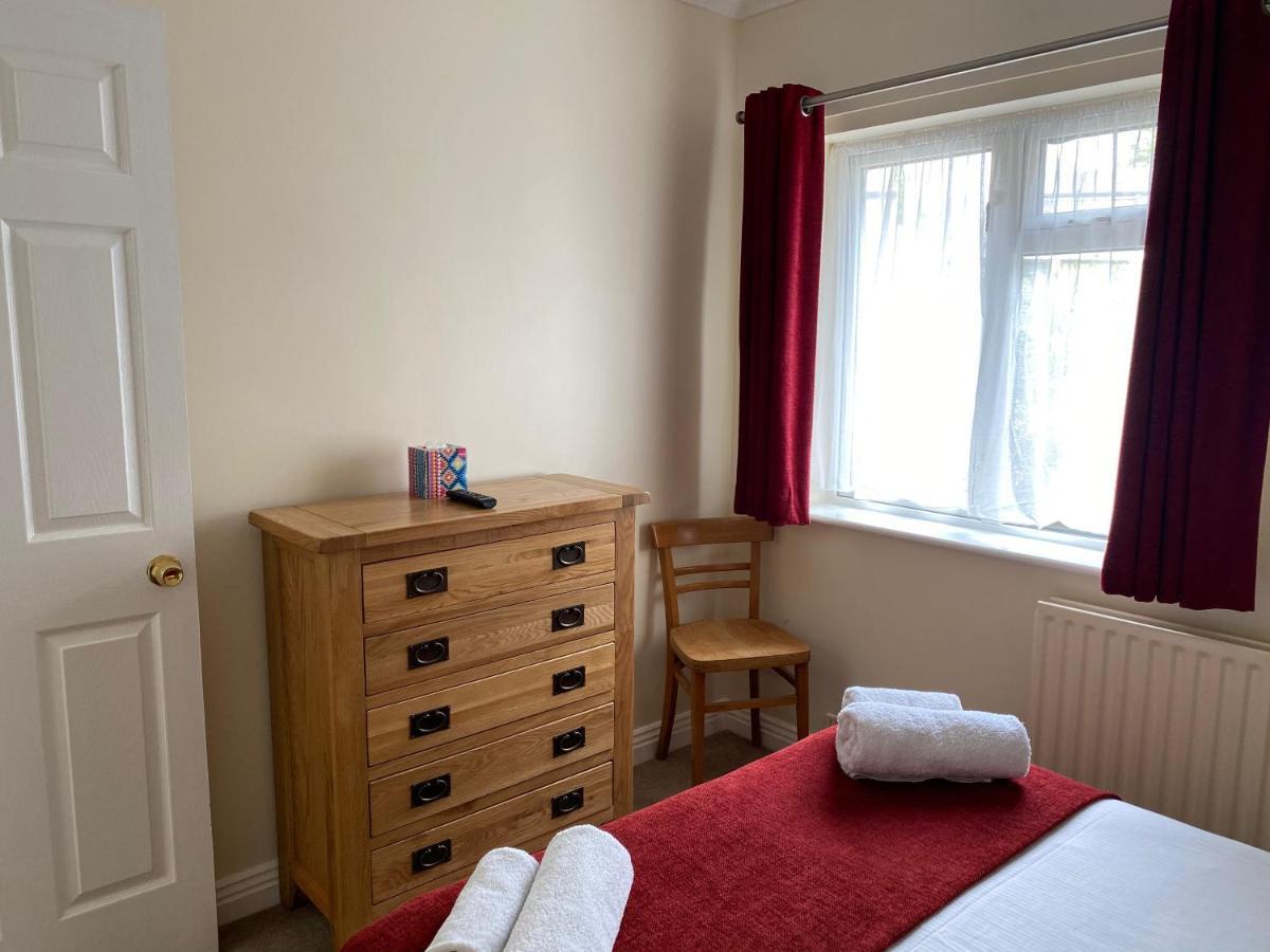 Byways Serviced Apartments Солсбъри Екстериор снимка