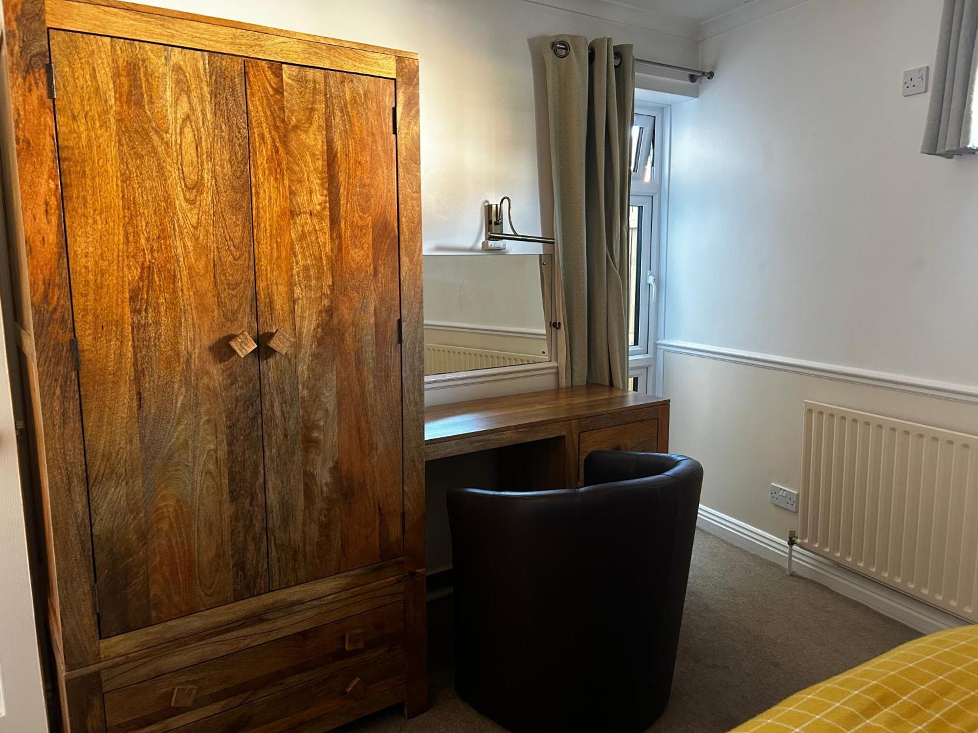 Byways Serviced Apartments Солсбъри Екстериор снимка